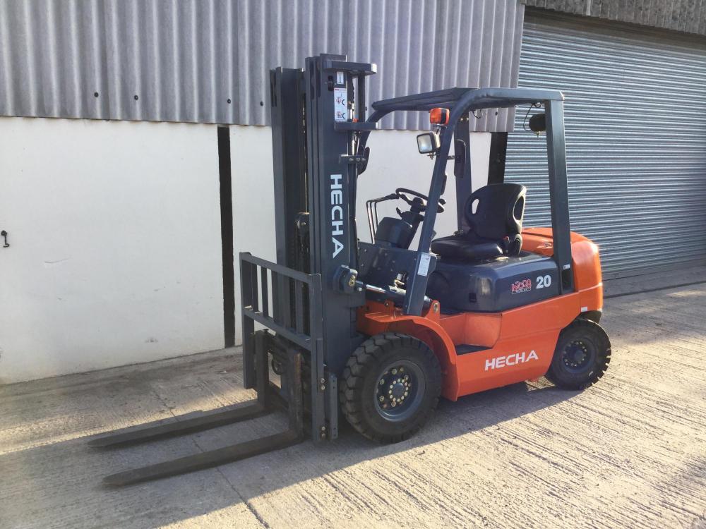 Hecha 2 ton Forklift for Sale COWLING AGRICULTURE