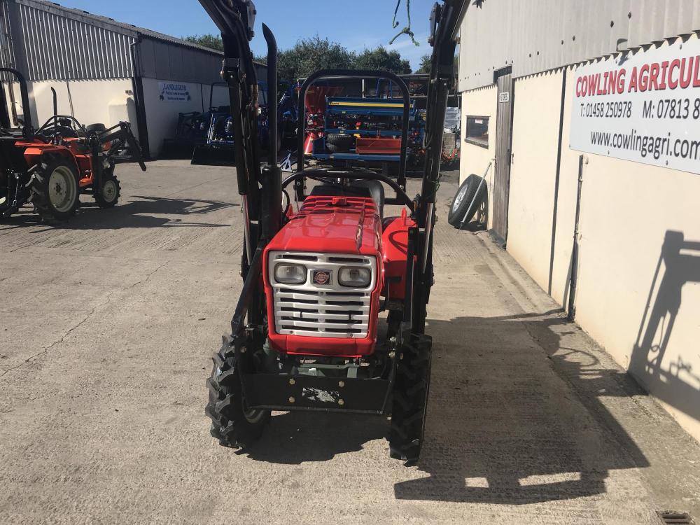 Yanmar YM1401 14hp With loader for Sale COWLING AGRICULTURE