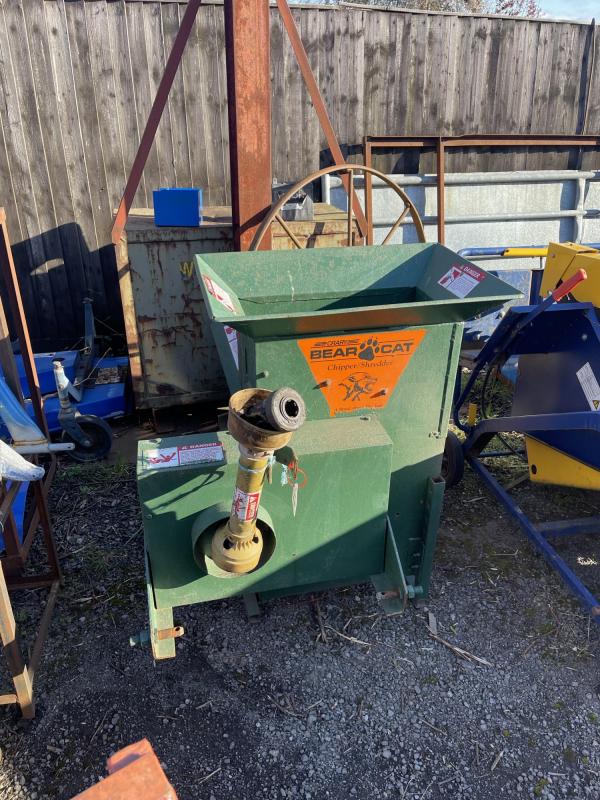 Bear cat Chipper/Shredder for Sale COWLING AGRICULTURE