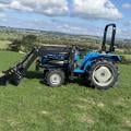 Mitsubishi & 4in1 Loader MT2000