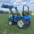 Mitsubishi & 4in1 Loader MT2000
