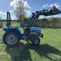 Mitsubishi & 4in1 Loader MT2000