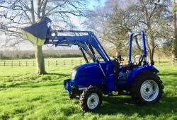 Landlegend 40 HP 4 in1 Loader