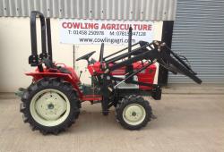Yanmar YM1602DT Compact tractor with Front Loader
