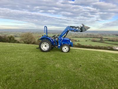 Landlegend Compact Tractor 50HP Tractor With 4In1 Loader