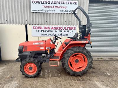 Kubota L3200