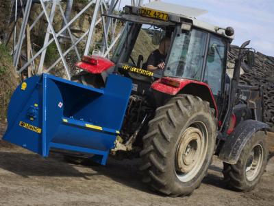 Flemming Mini Muck 1 Cube Yard Muck Spreader