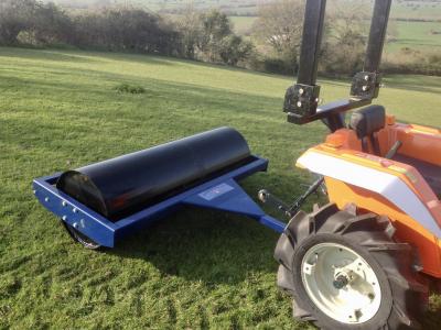 Oxdale 6 Ft Heavy duty roller