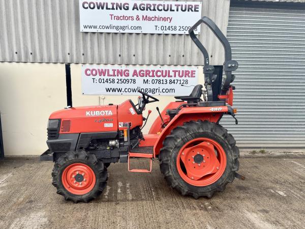 Kubota L3200