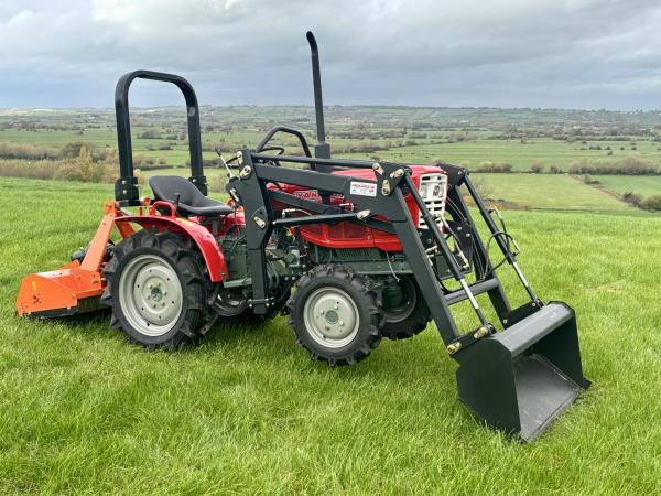 Yanmar & Smallholders Ym1501 Loader & Flail
